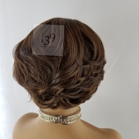 Sexy human hair Bob cut mon lace wig with side par - Picture 4 of 4